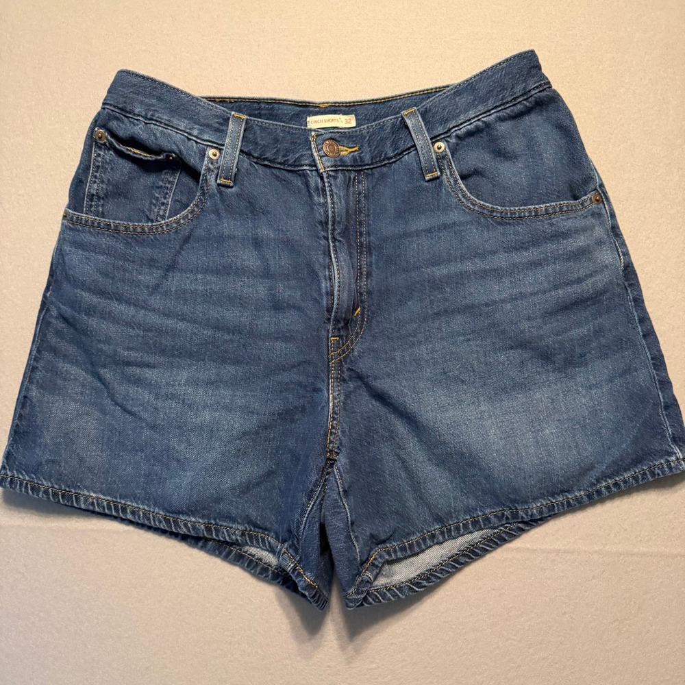Levi's Cinch Shorts Denim Jean Shorts Blue High Rise 100% Cotton Women Size 32